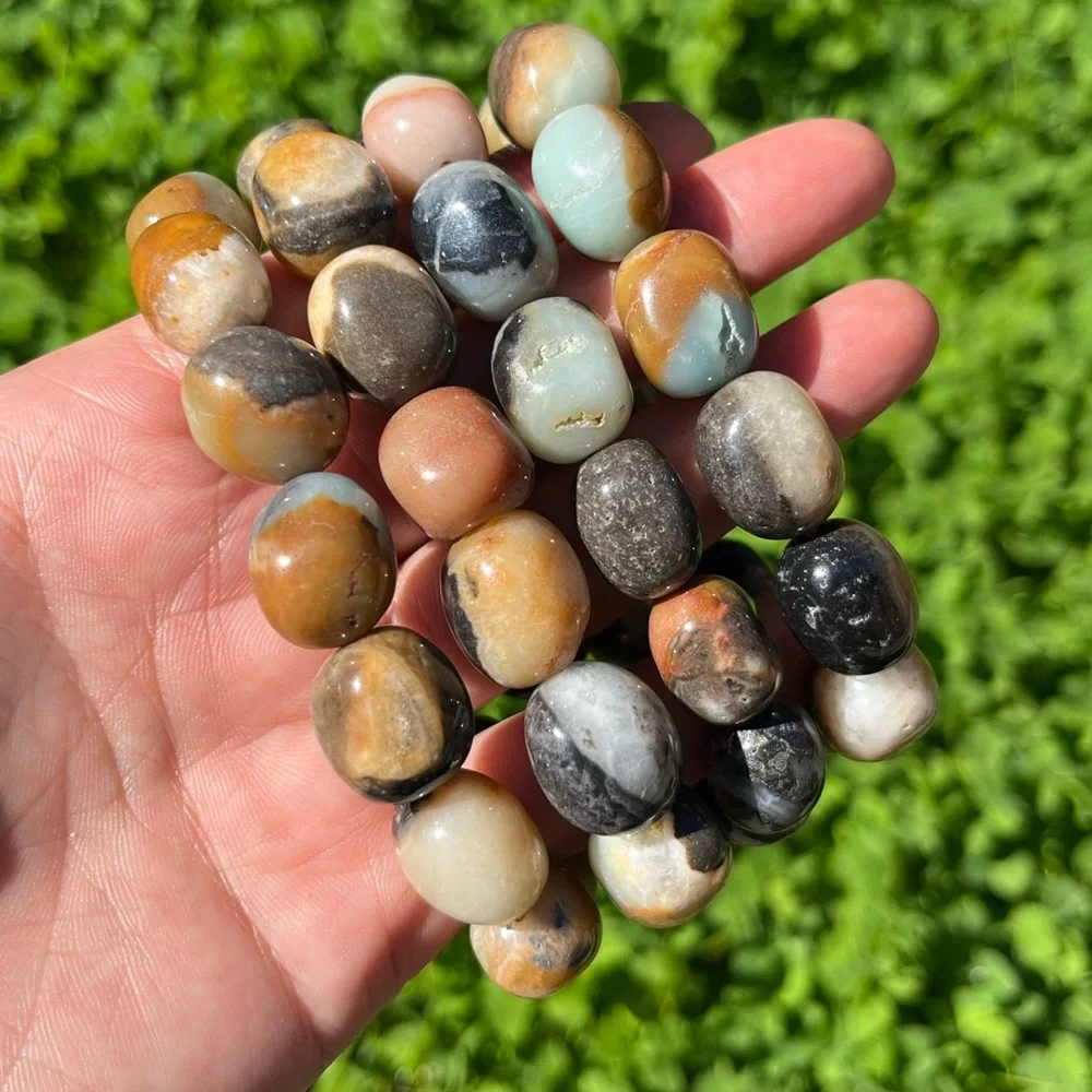 Chunky‎ Caribbean calcite tumbled stone bracelet
